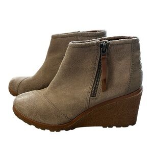 Toms Tan Ankle Booties Desert Wedge
 Size 7